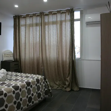 Dimora Portanolana Гостевой дом 3*